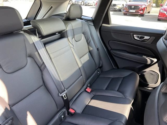 Volvo XC60 B4D (197 PS) AG8|MomentumPRO|Panorama