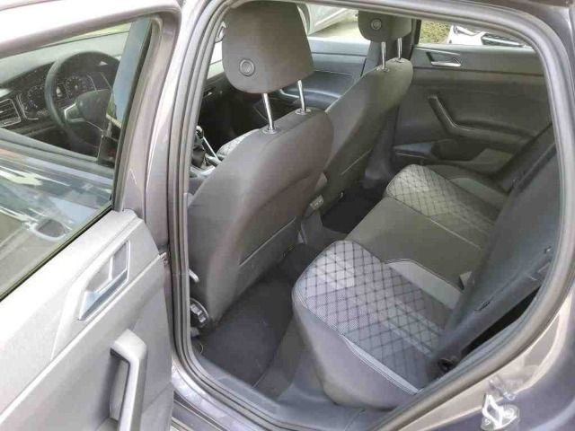 Volkswagen Taigo 1.0 TSI R-Line