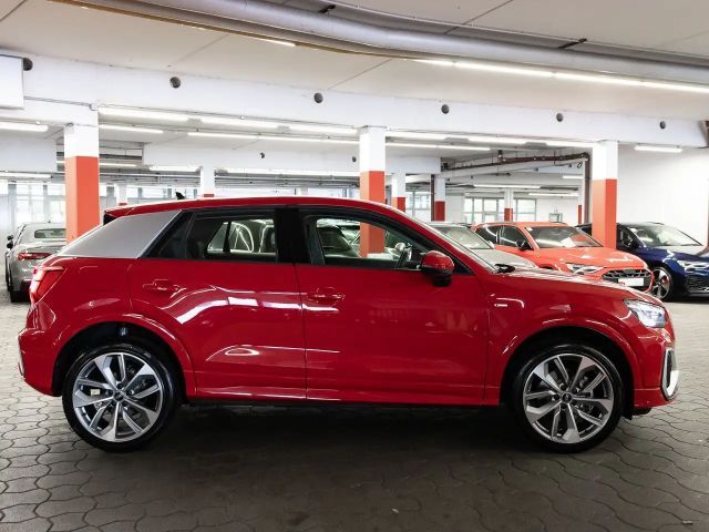 Audi Q2 35 TFSI S-Line