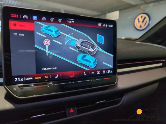 Volkswagen T-Roc DSG R-Line Style