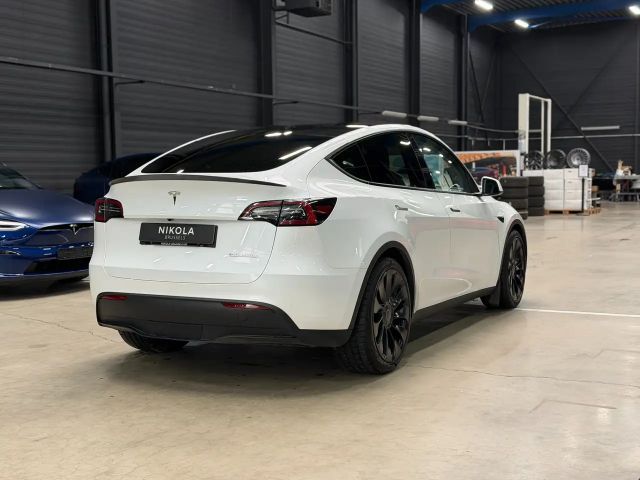 Tesla Model Y Performance