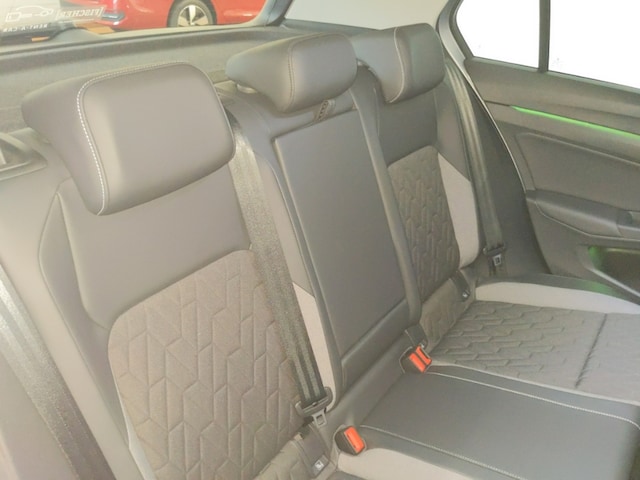 Volkswagen Golf 2.0 TDI DSG Golf VIII