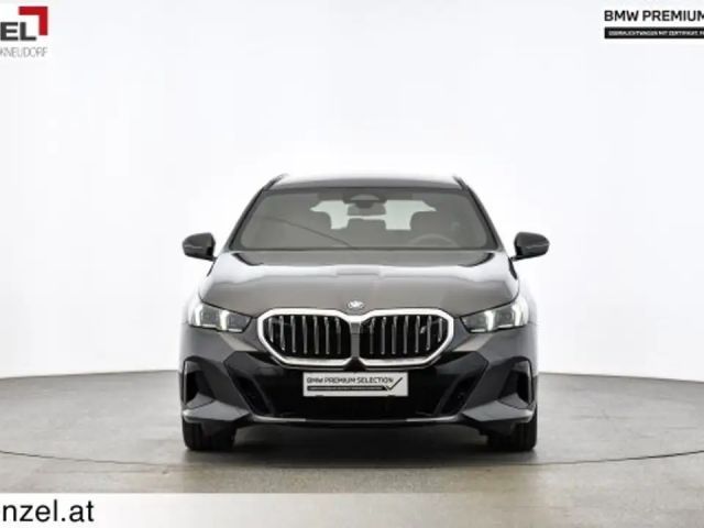 BMW i5 Touring eDrive40