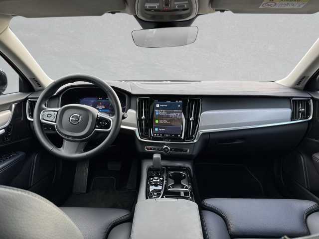 Volvo V90 AWD Dark Plus T6