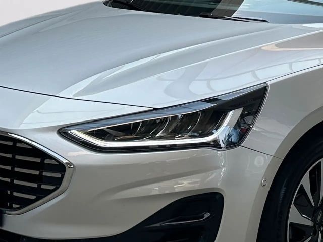 Ford Focus Titanium Wagon