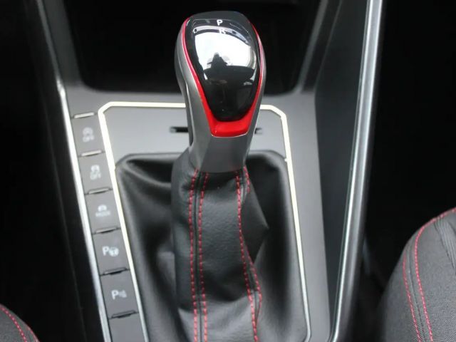 Volkswagen Polo 2.0 TSI DSG GTI