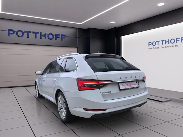 Skoda Superb 2.0 TDI Combi Style Style