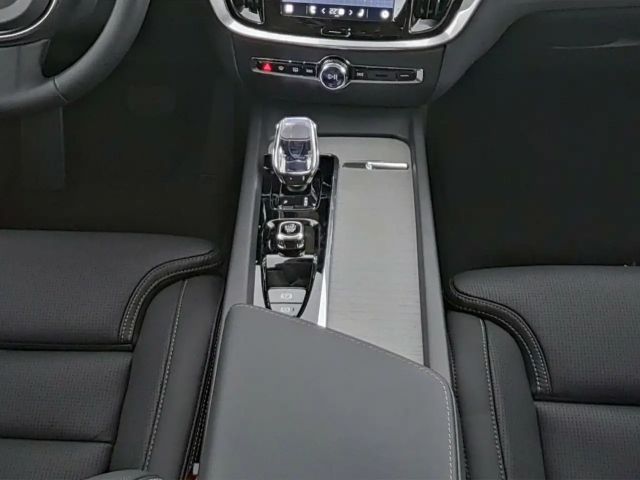 Volvo V60 Dark Ultra