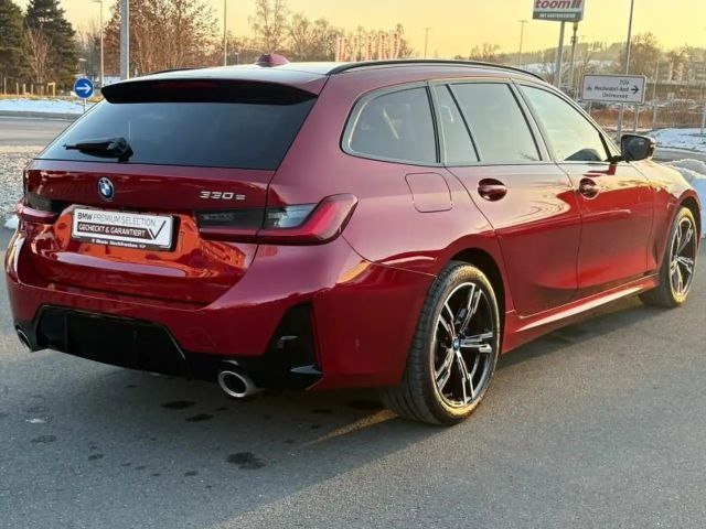 BMW 330 330e M-Sport Touring