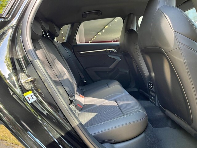 Audi A3 35 TFSI S-Line S-Tronic Sportback