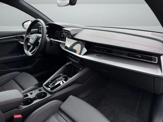 Audi A3 35 TFSI S-Line S-Tronic Sedan