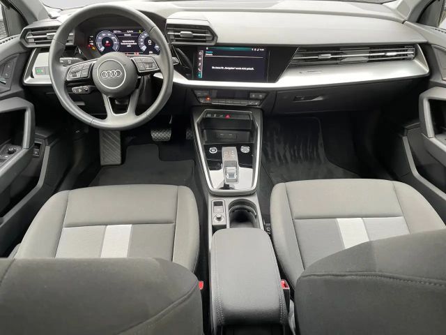 Audi A3 S-Tronic Sedan