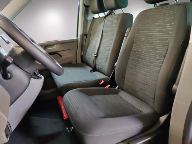 Volkswagen Caravelle 2.0 TDI DSG T6