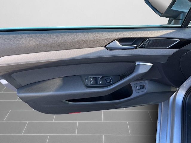 Volkswagen Passat 1.5 TSI Business DSG Variant