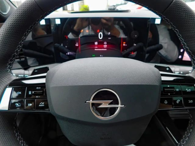 Opel Astra Sports Tourer Ultimate