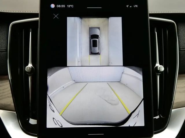 Volvo XC90 AWD Plus T8