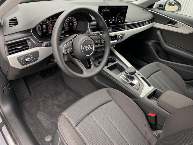 Audi A4 35 TFSI Avant S-Tronic