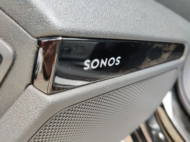 Audi RS3 Quattro S-Tronic Sedan