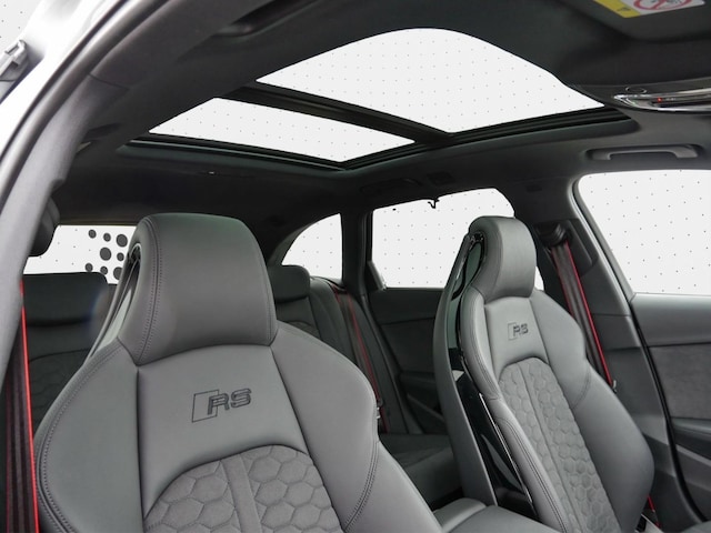 Audi RS4 Avant Quattro