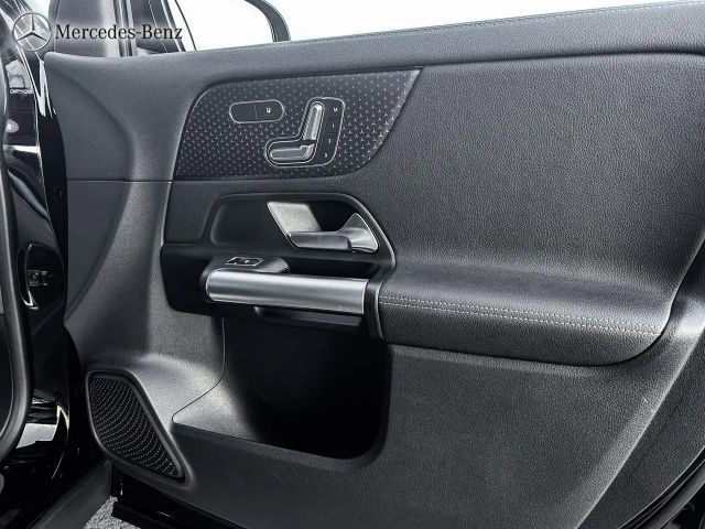 Mercedes-Benz GLA 200 GLA 200 d