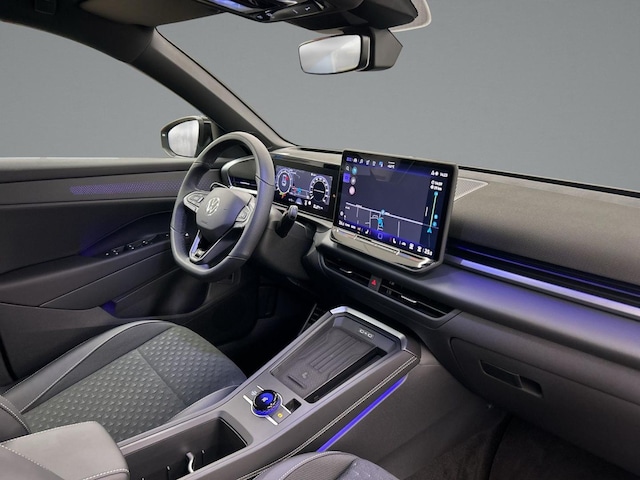 Volkswagen T-Roc 1.5 eTSI DSG R-Line