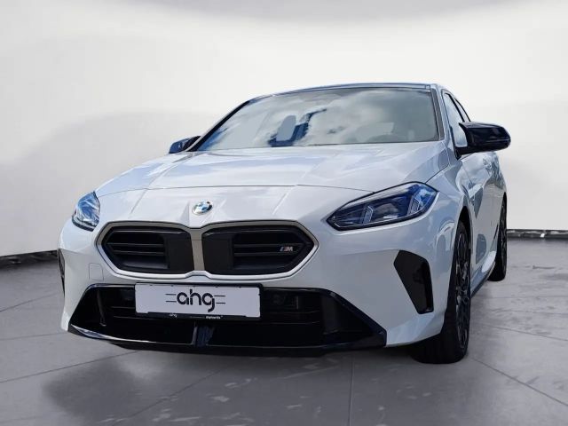 BMW 135 Sedan xDrive