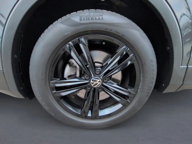 Volkswagen Tiguan 2.0 TSI DSG