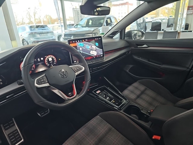 Volkswagen Golf 2.0 TSI DSG IQ.Drive