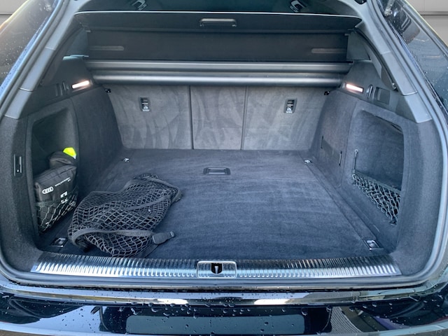 Audi A4 50 TDI Avant Quattro S-Line