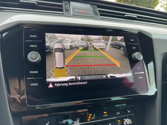 Volkswagen Passat 2.0 TDI Business DSG Variant