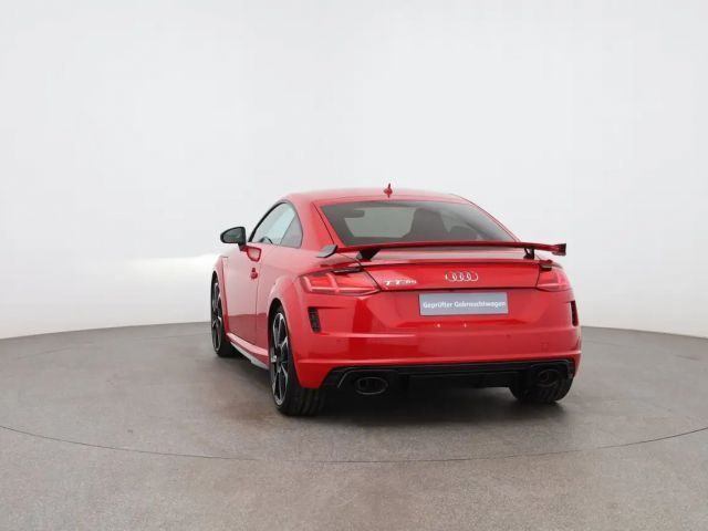 Audi RS Q3 Audi TT RS Coupé