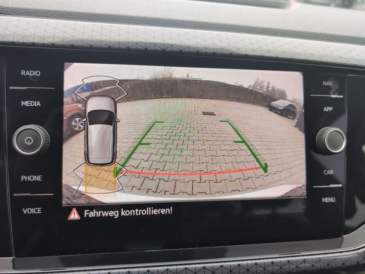 Volkswagen T-Cross Style