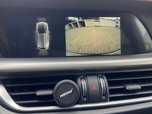 Alfa Romeo Stelvio Q4