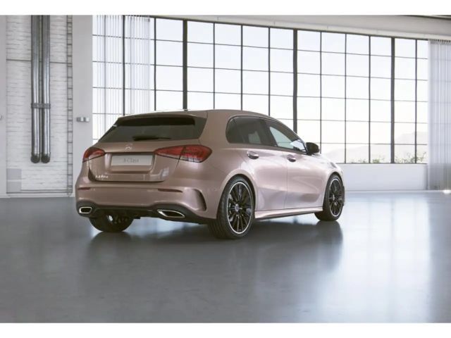 Mercedes-Benz A 220 A 220 d AMG Line