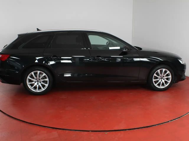 Audi A4 35 TDI S-Tronic