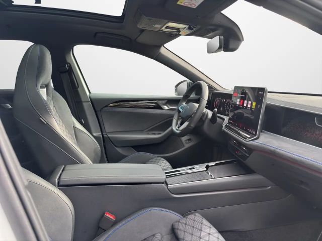 Volkswagen Passat 2.0 TDI DSG R-Line Variant