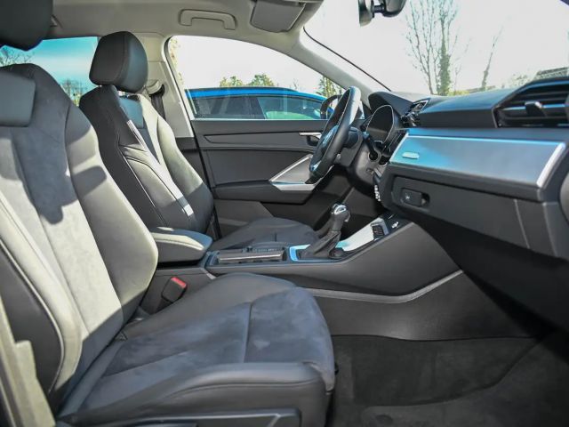 Audi Q3 35 TFSI S-Line