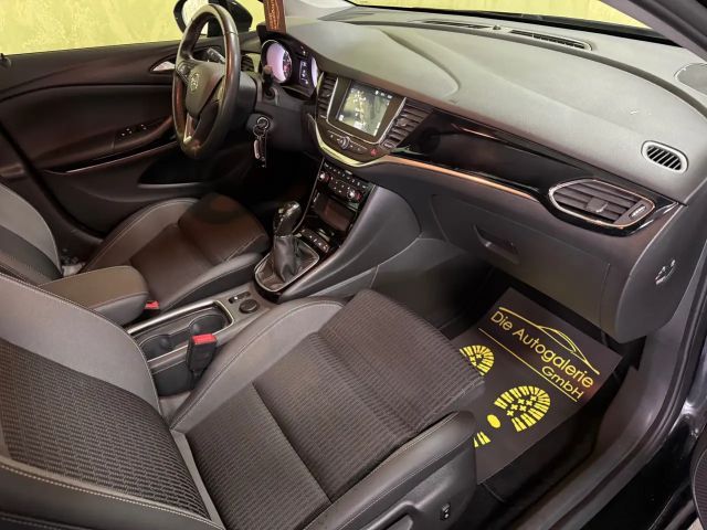 Opel Astra Business Elegance Turbo