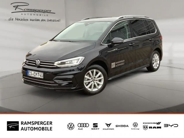 Volkswagen Touran 1.5 TSI DSG R-Line