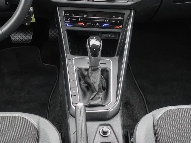 Volkswagen Polo 1.0 TSI DSG Style