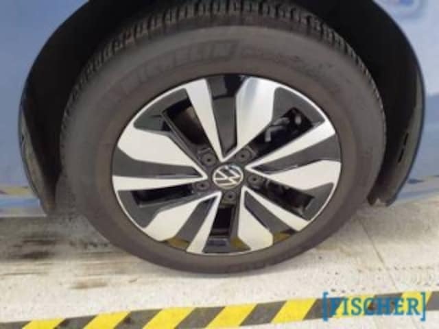 Volkswagen Golf 1.5 eTSI Golf VIII Plus