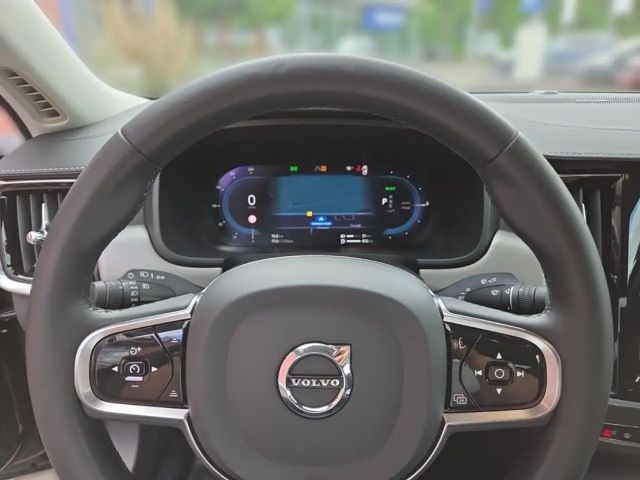 Volvo S90 AWD Dark Plus T8