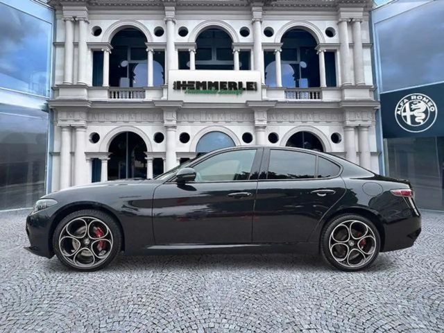 Alfa Romeo Giulia Competizione 2.0 280PS *HARMAN*Panorama
