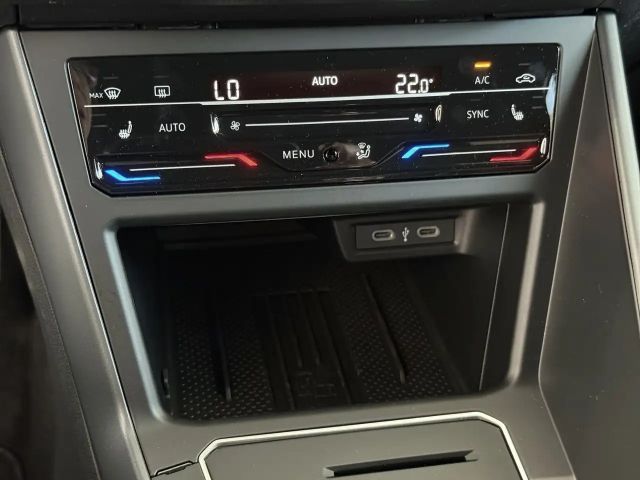 Volkswagen Taigo 1.0 TSI DSG R-Line