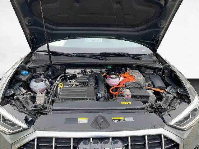 Audi Q3 Hybride S-Line S-Tronic