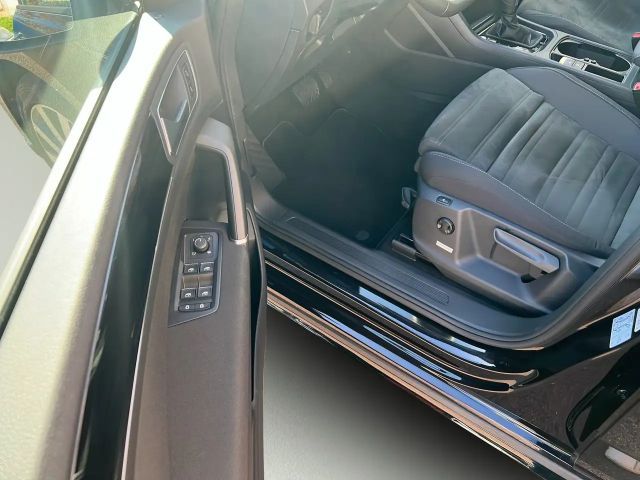 Volkswagen Touran 1.5 TSI DSG Highline