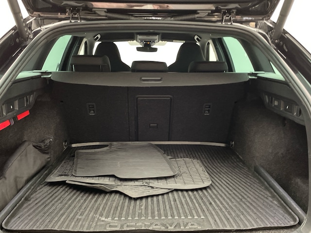 Skoda Octavia 1.4 TSI Combi RS iV