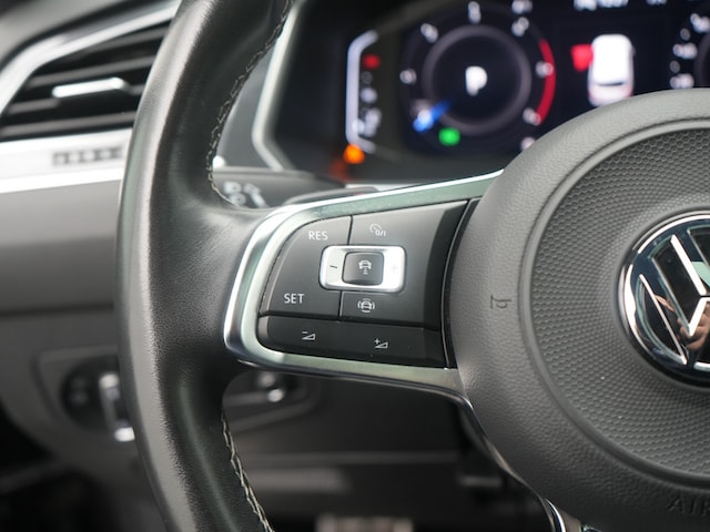 Volkswagen Tiguan 4Motion Allspace DSG R-Line