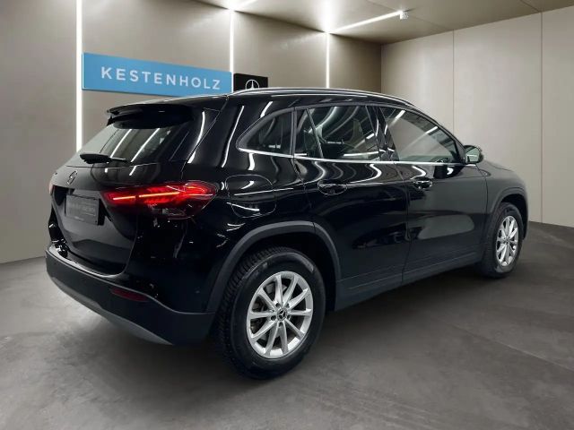 Mercedes-Benz GLA 250 GLA 250 e