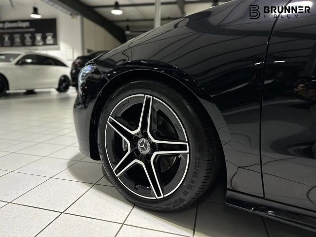 Mercedes-Benz CLA 180 AMG Line Coupé